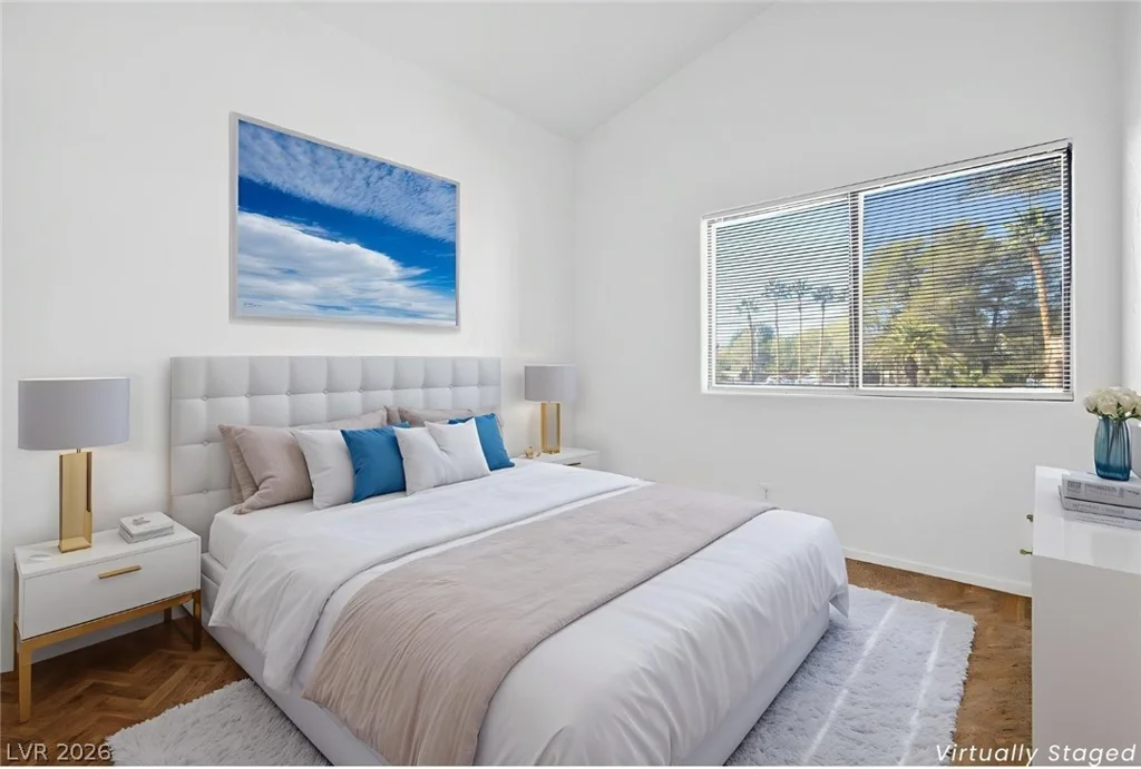 5002 Rainbow, Las Vegas, NV 89118