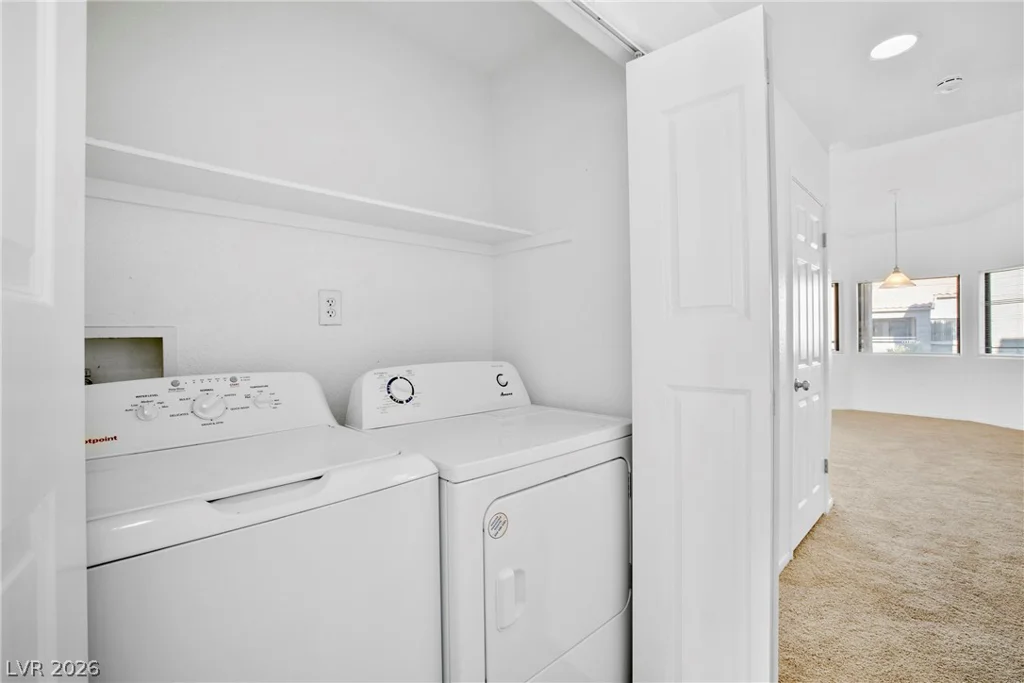 5002 Rainbow, Las Vegas, NV 89118