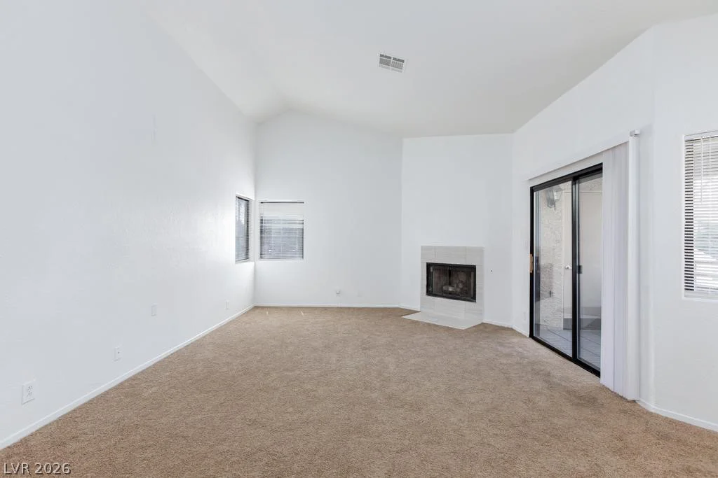 5002 Rainbow, Las Vegas, NV 89118