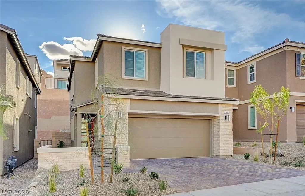 31 Castleton Tower, Henderson, NV 89011