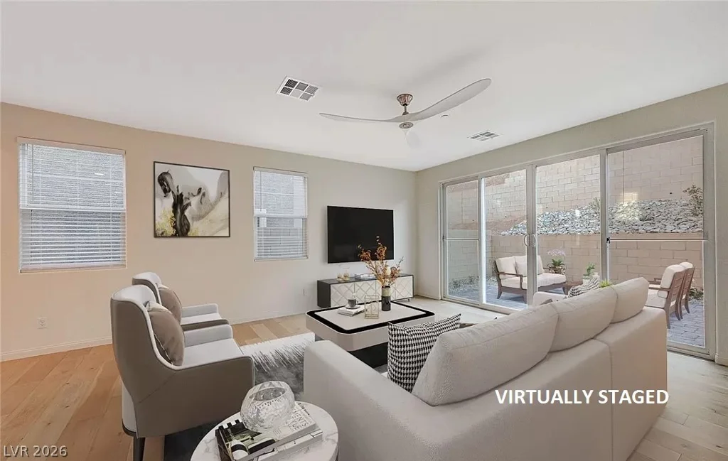 31 Castleton Tower, Henderson, NV 89011