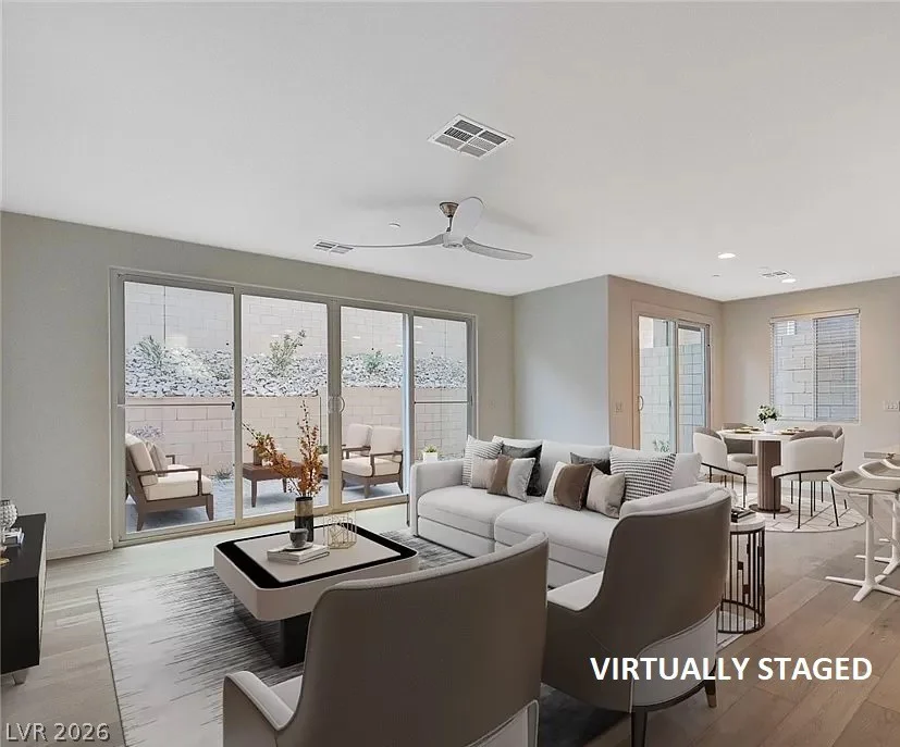 31 Castleton Tower, Henderson, NV 89011