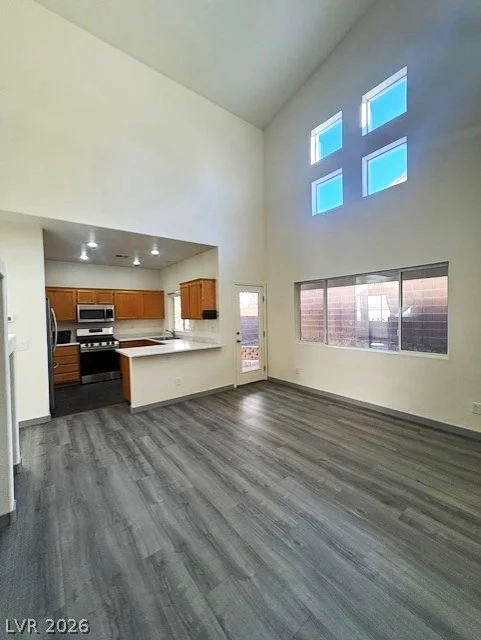 10413 Turning Leaf, Las Vegas, NV 89129