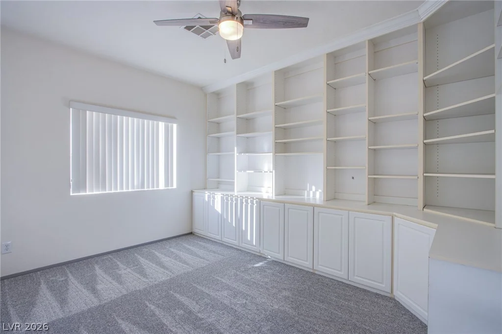 10413 Turning Leaf, Las Vegas, NV 89129