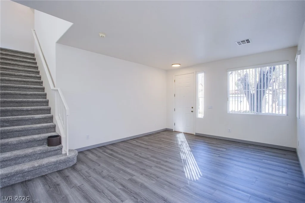 10413 Turning Leaf, Las Vegas, NV 89129
