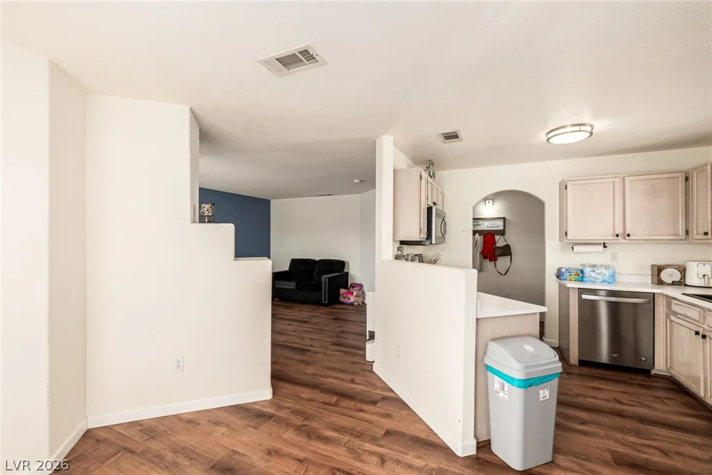 698 Racetrack, Henderson, NV 89015