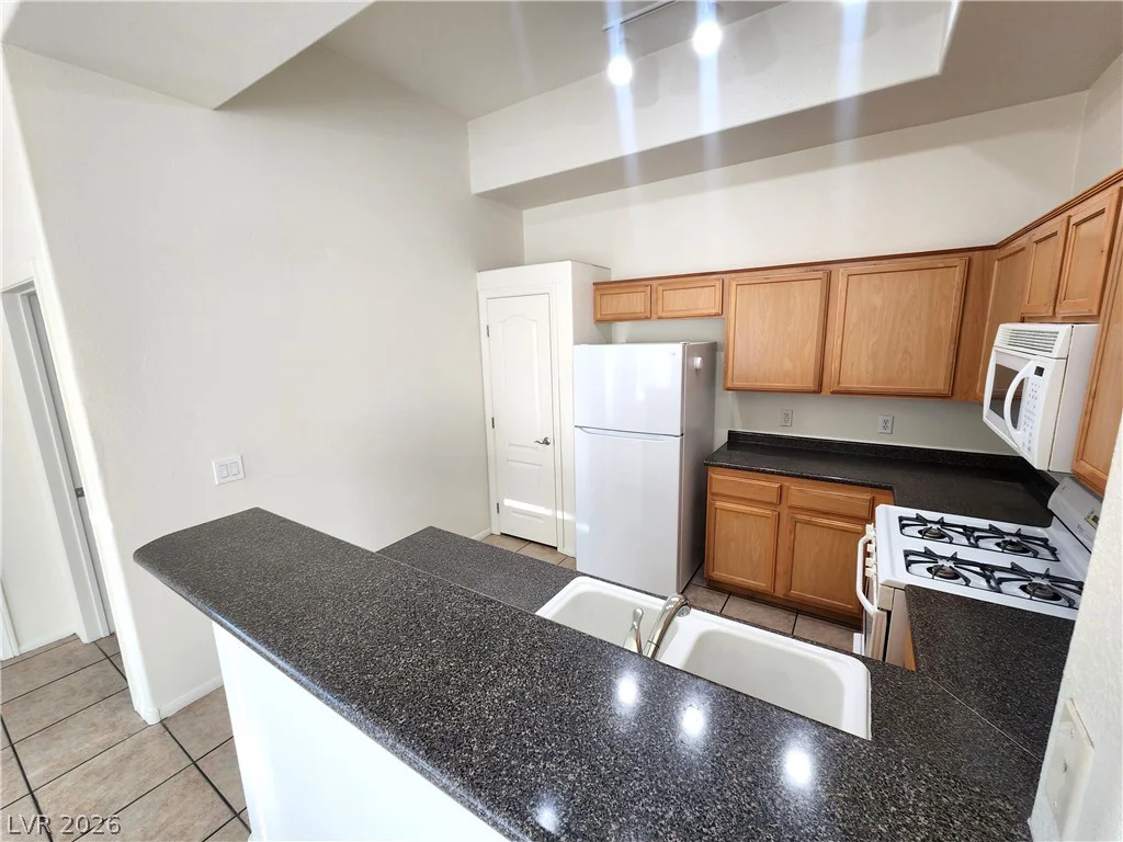 2305 Horizon Ridge, Henderson, NV 89052