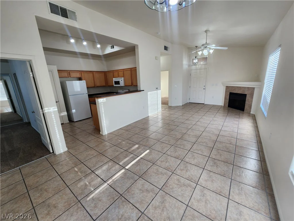 2305 Horizon Ridge, Henderson, NV 89052