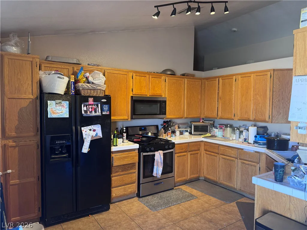 681 Pacific, Henderson, NV 89002