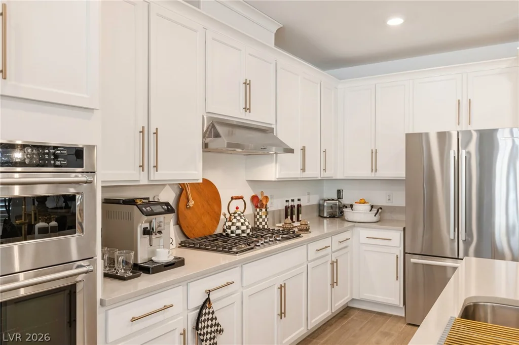 25 RED CREEK BLUFF, Henderson, NV 89011