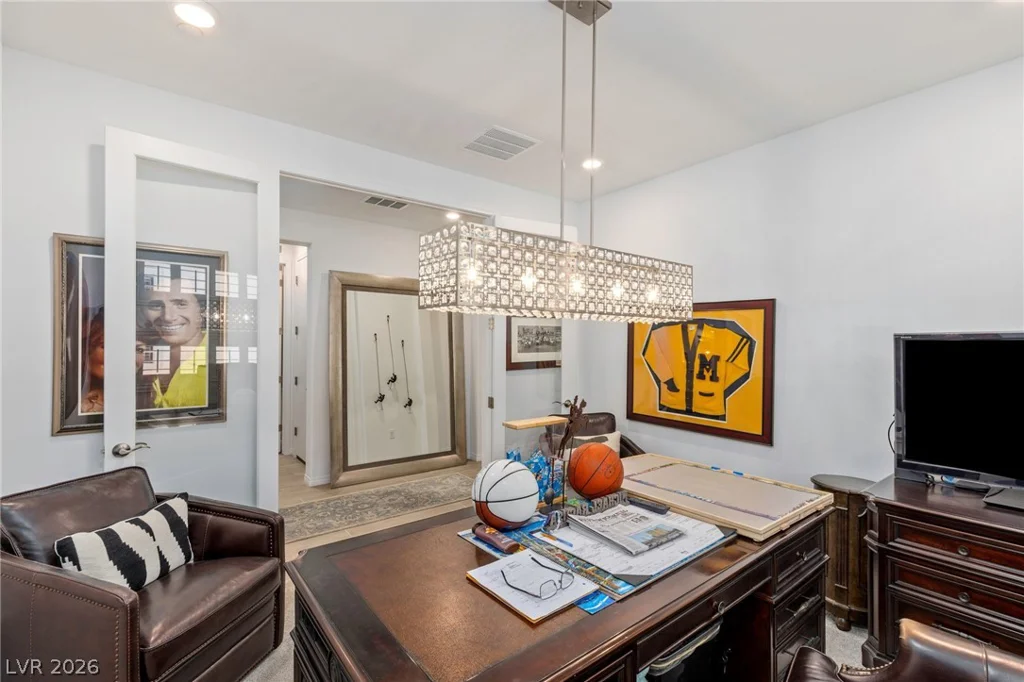 25 RED CREEK BLUFF, Henderson, NV 89011