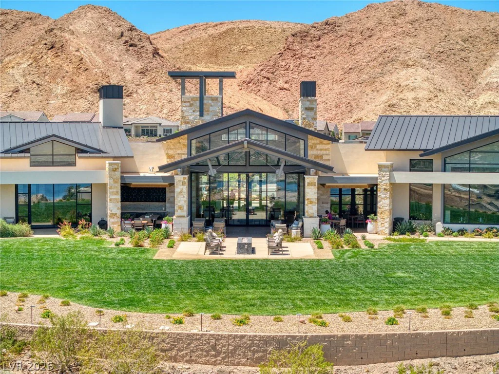 25 RED CREEK BLUFF, Henderson, NV 89011