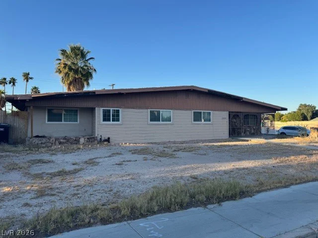 2300 Oakey, Las Vegas, NV 89102