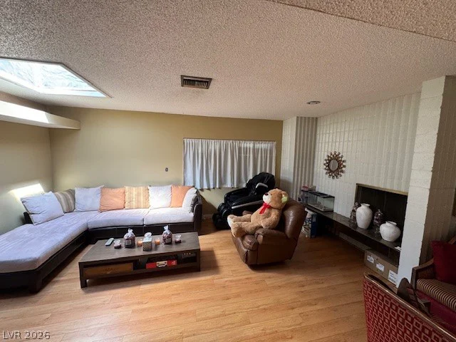 2300 Oakey, Las Vegas, NV 89102