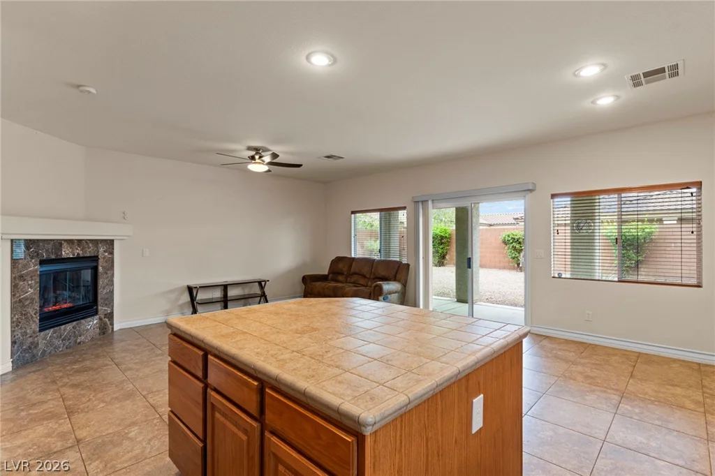4761 Leone, Pahrump, NV 89061