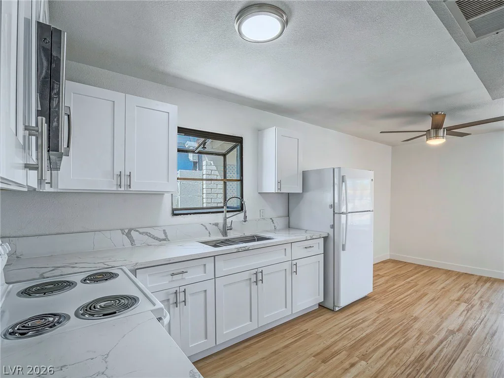 4351 Chafer, Las Vegas, NV 89121