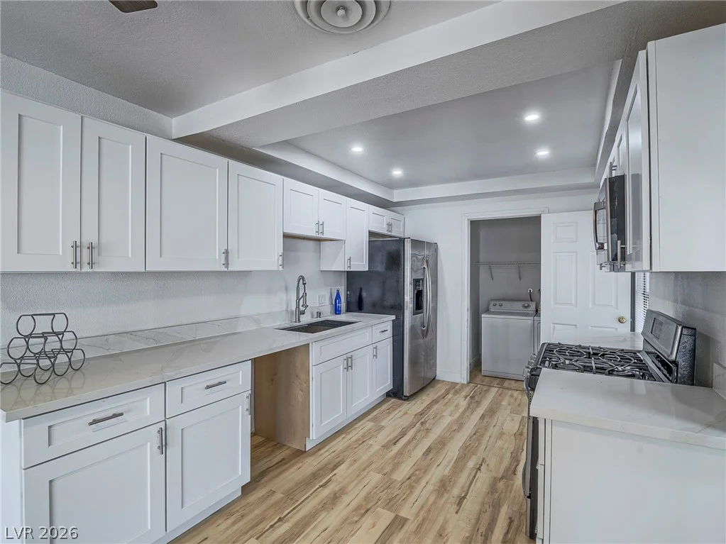 4351 Chafer, Las Vegas, NV 89121