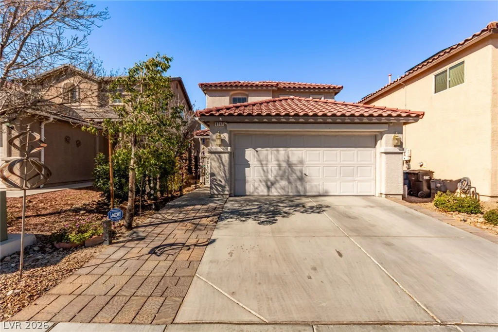 8717 Dodds Canyon, Las Vegas, NV 89131