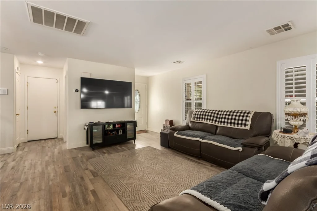8717 Dodds Canyon, Las Vegas, NV 89131