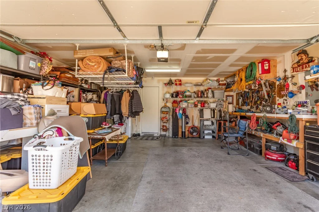 8717 Dodds Canyon, Las Vegas, NV 89131