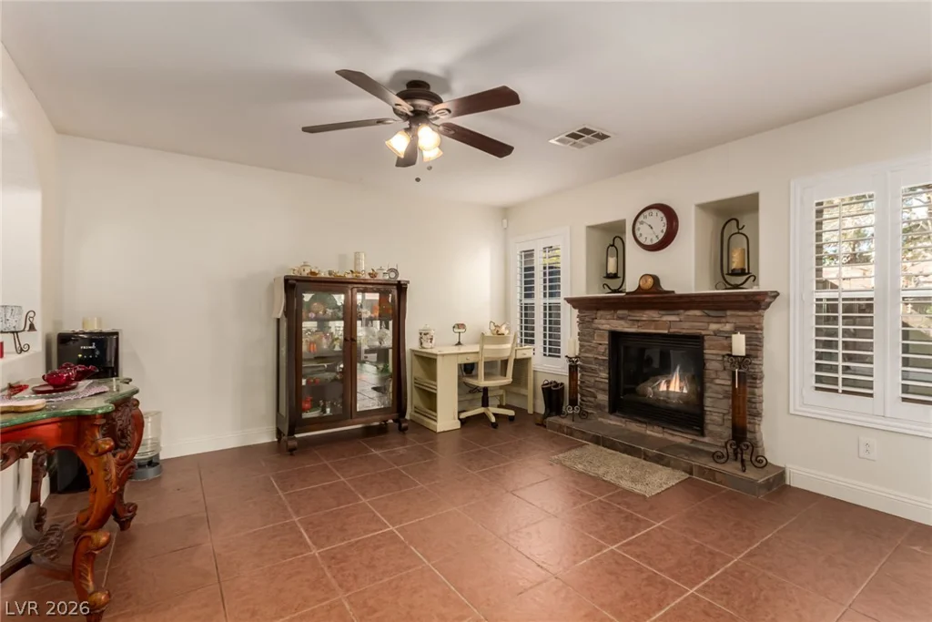 8717 Dodds Canyon, Las Vegas, NV 89131