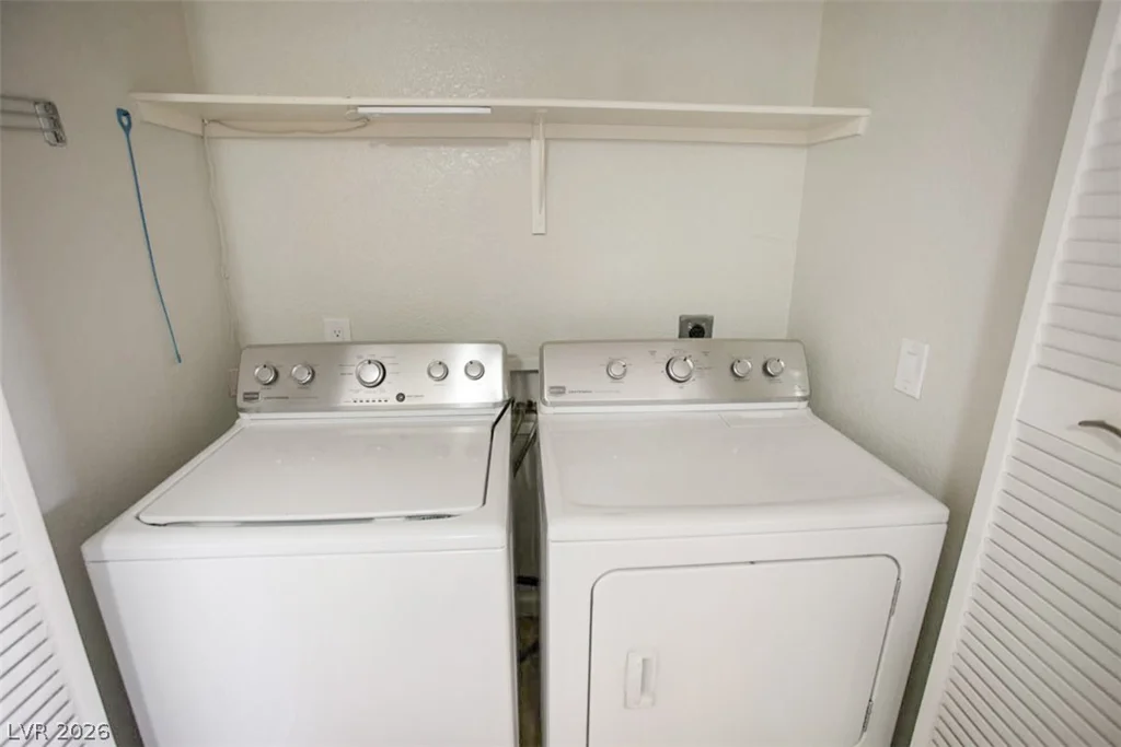 929 Boulder Mesa, Las Vegas, NV 89128