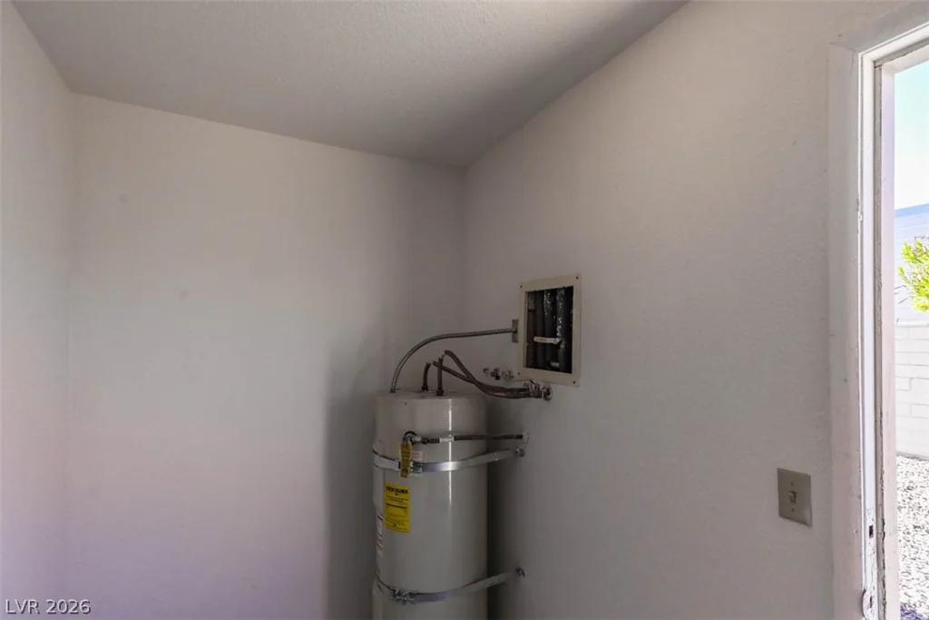 929 Boulder Mesa, Las Vegas, NV 89128