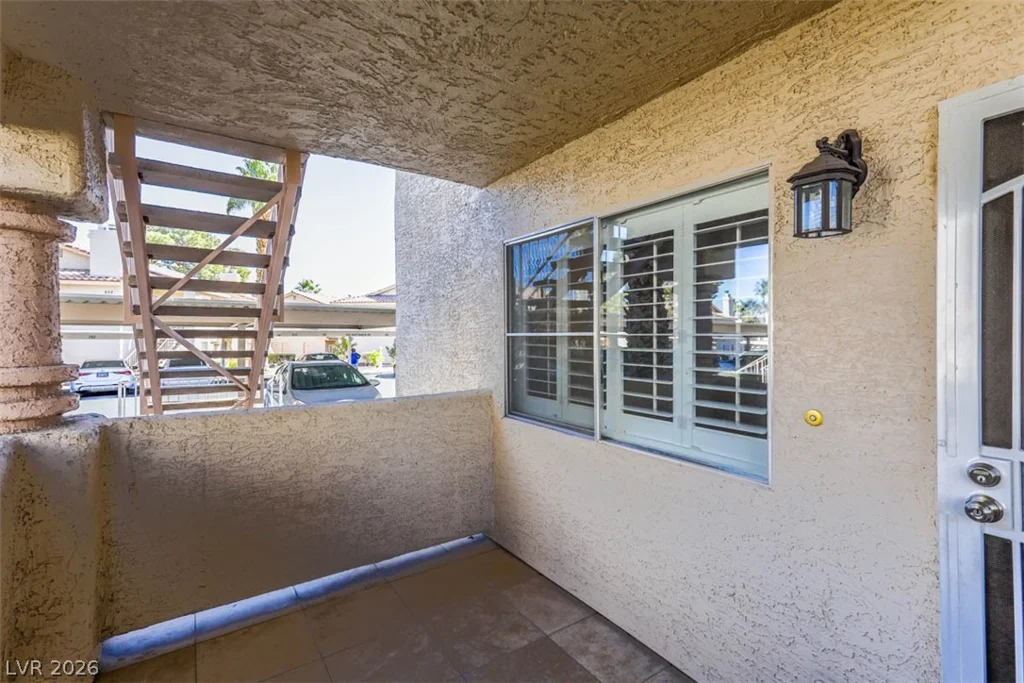 929 Boulder Mesa, Las Vegas, NV 89128