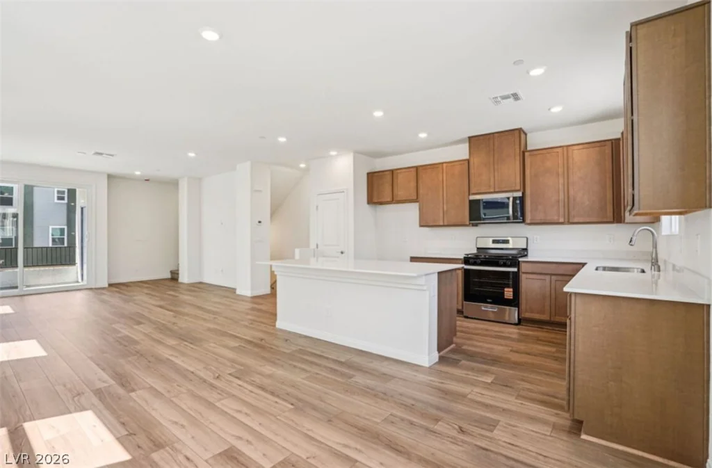 5824 Wisteria Walk, Las Vegas, NV 89148