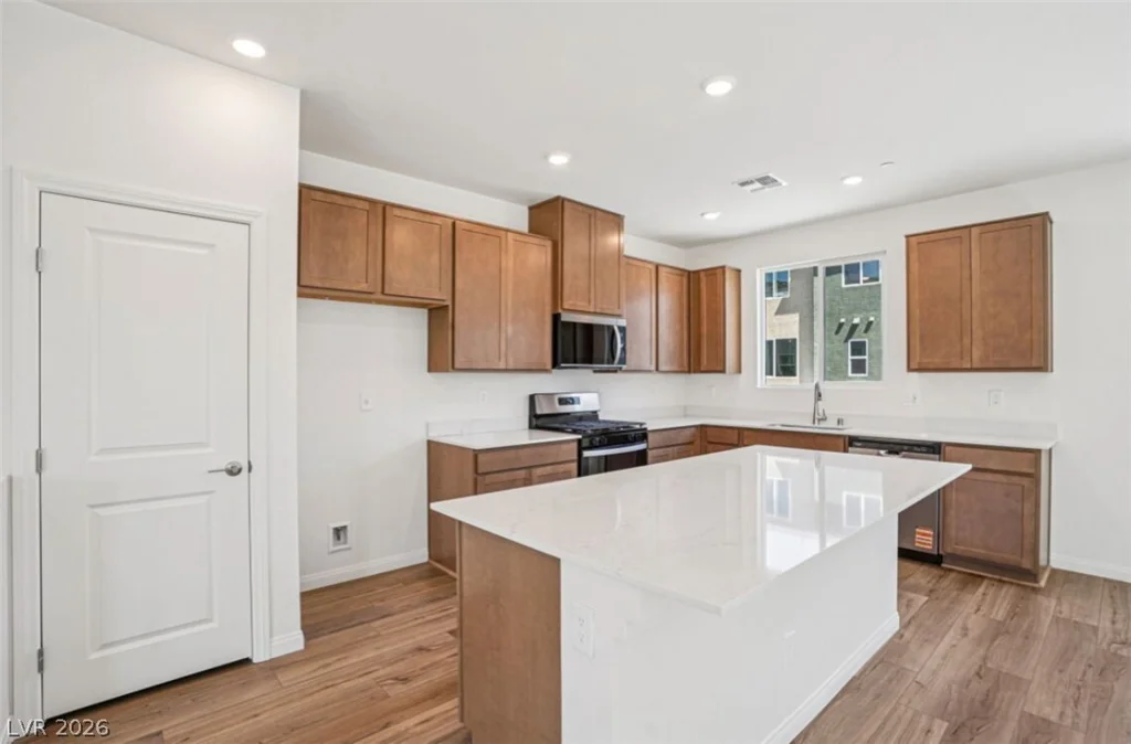 5824 Wisteria Walk, Las Vegas, NV 89148