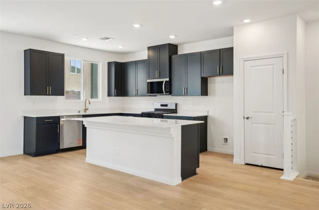 5812 Wisteria Walk, Las Vegas, NV 89148