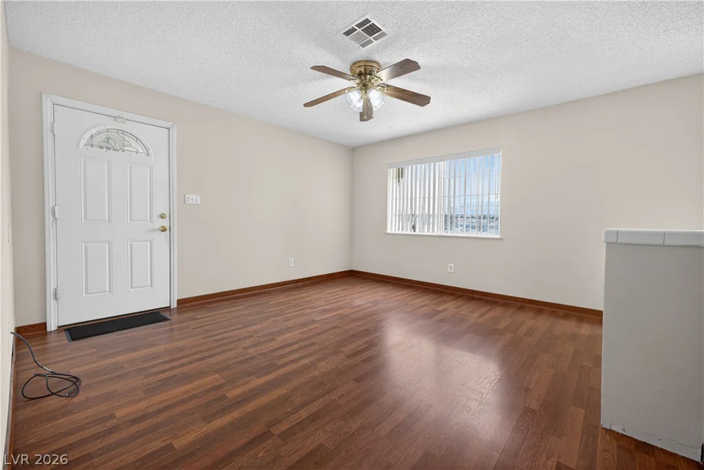 1717 Cartier, North Las Vegas, NV 89032