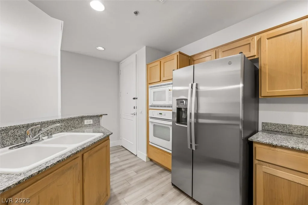 27 Agate, Las Vegas, NV 89123