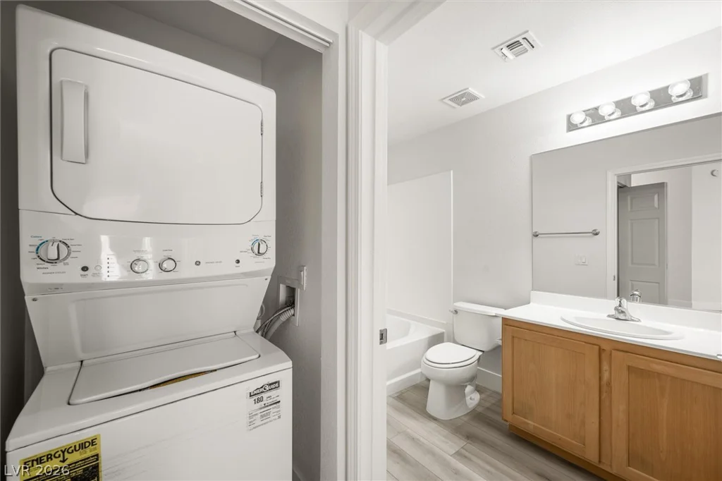 27 Agate, Las Vegas, NV 89123