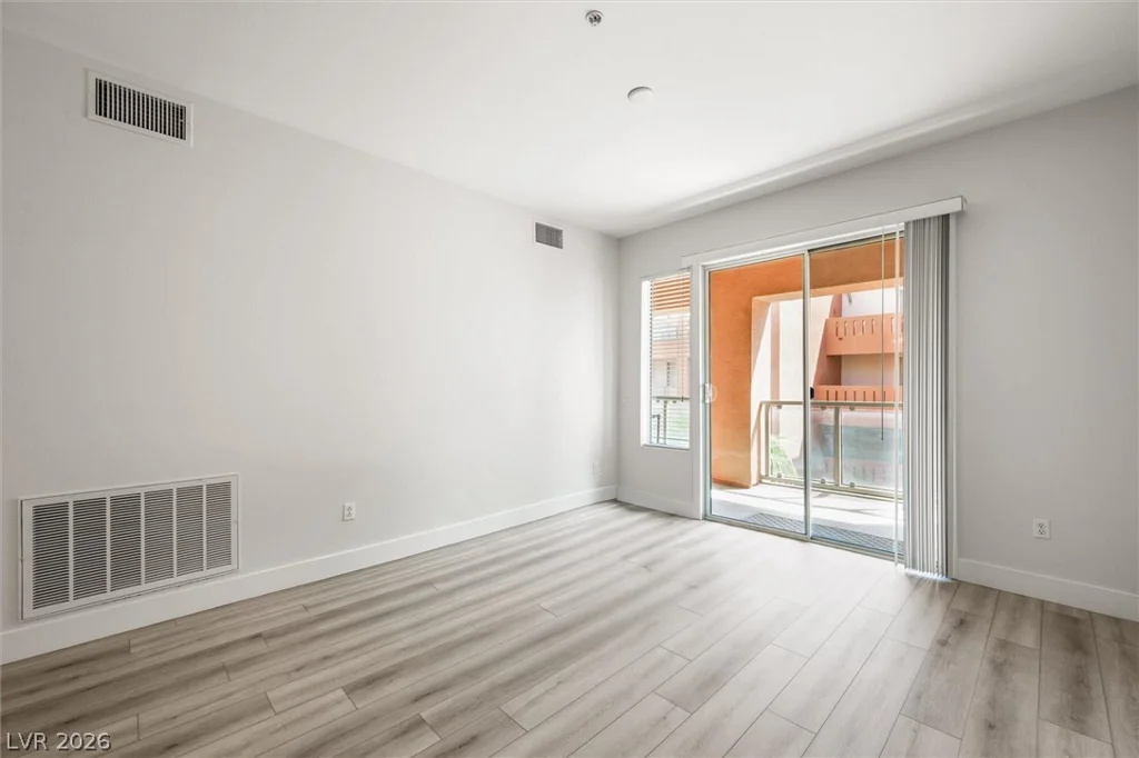 27 Agate, Las Vegas, NV 89123