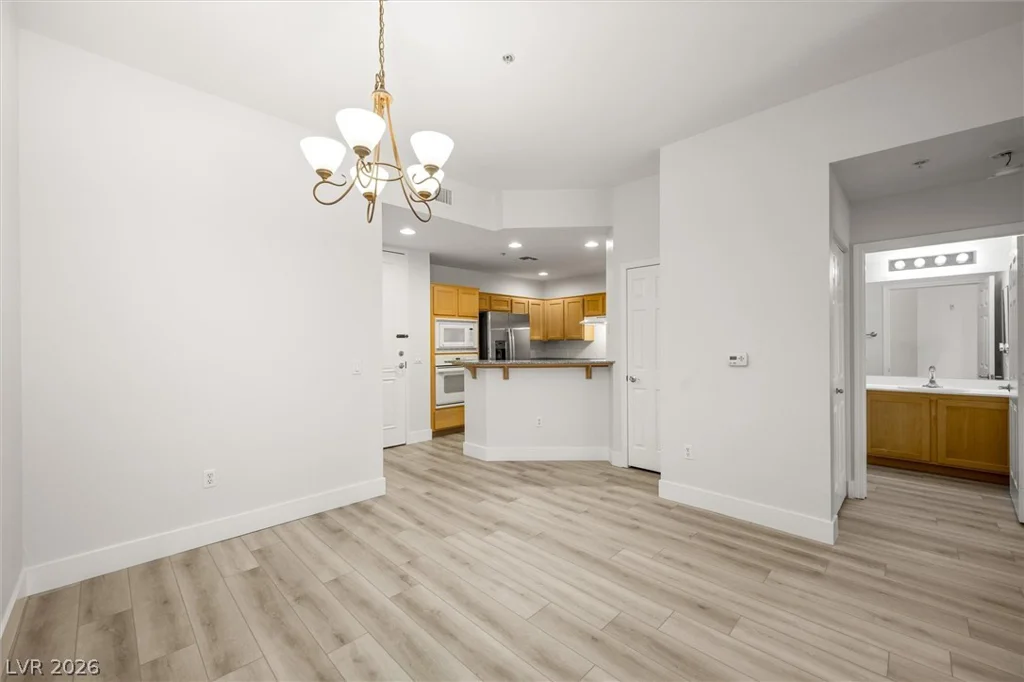 27 Agate, Las Vegas, NV 89123