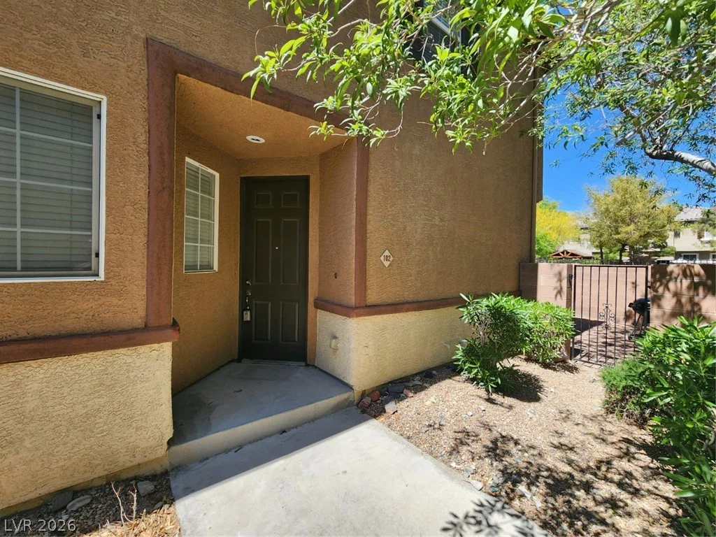 9132 Ripple Ridge, Las Vegas, NV 89149