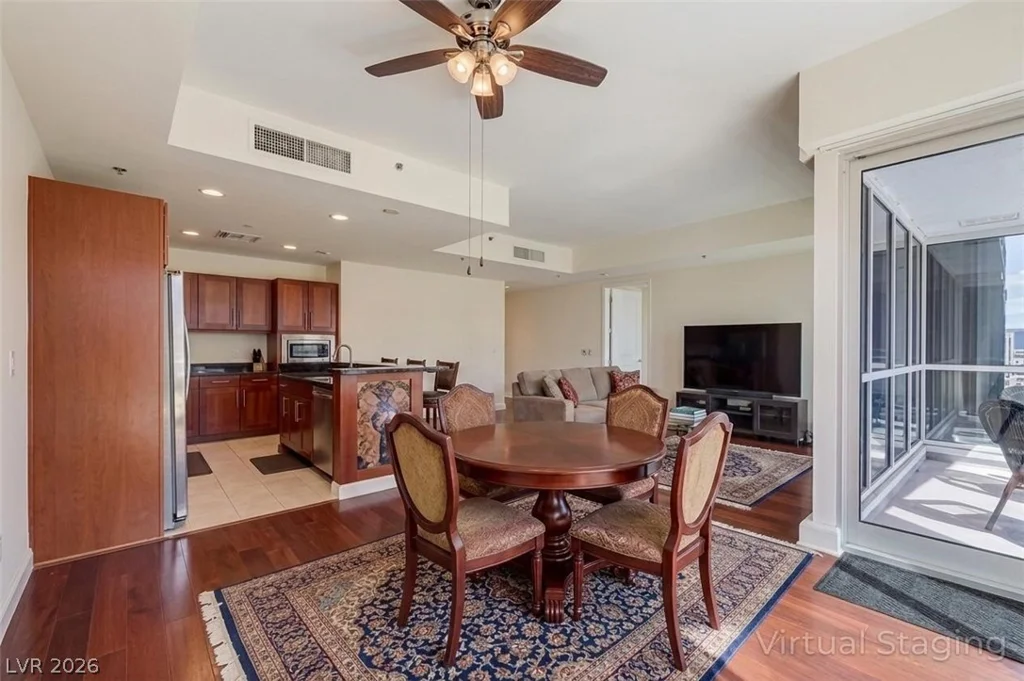 4525 Dean Martin, Las Vegas, NV 89103
