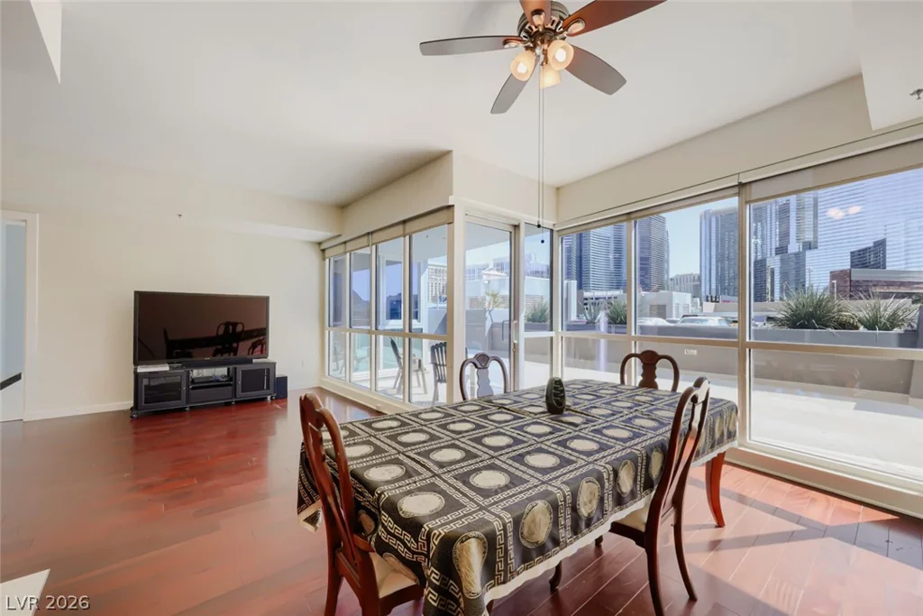 4525 Dean Martin, Las Vegas, NV 89103