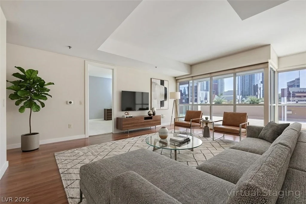 4525 Dean Martin, Las Vegas, NV 89103