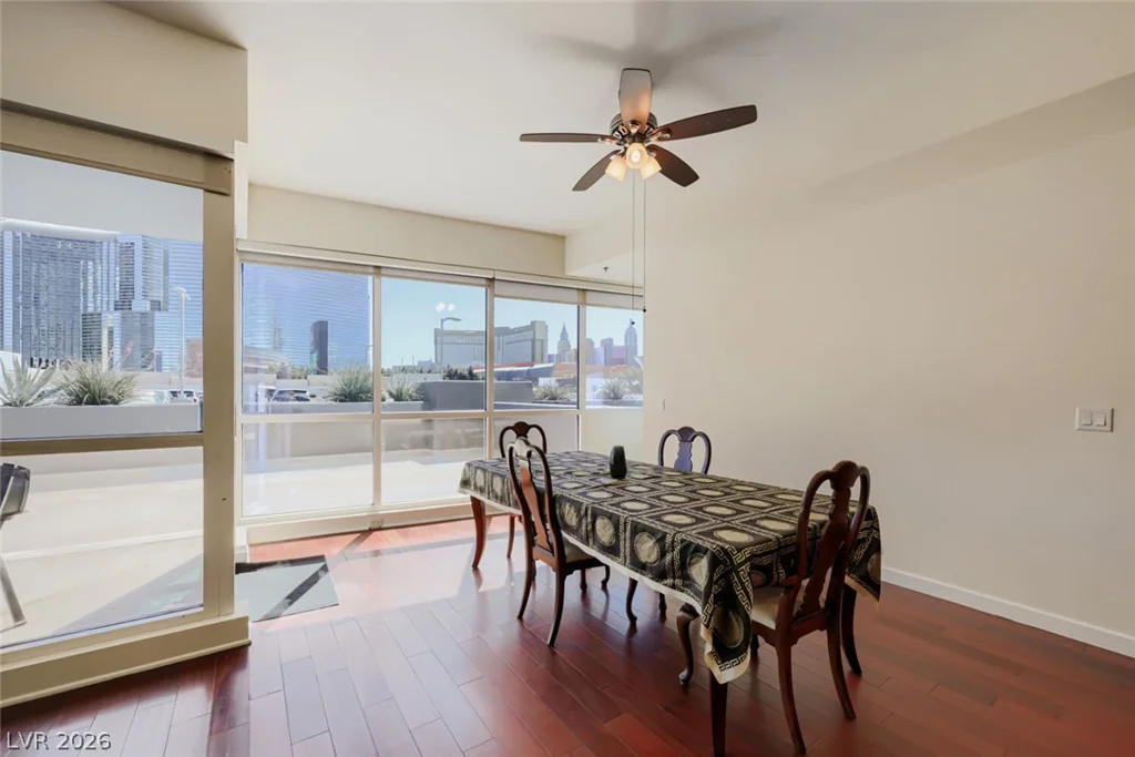 4525 Dean Martin, Las Vegas, NV 89103