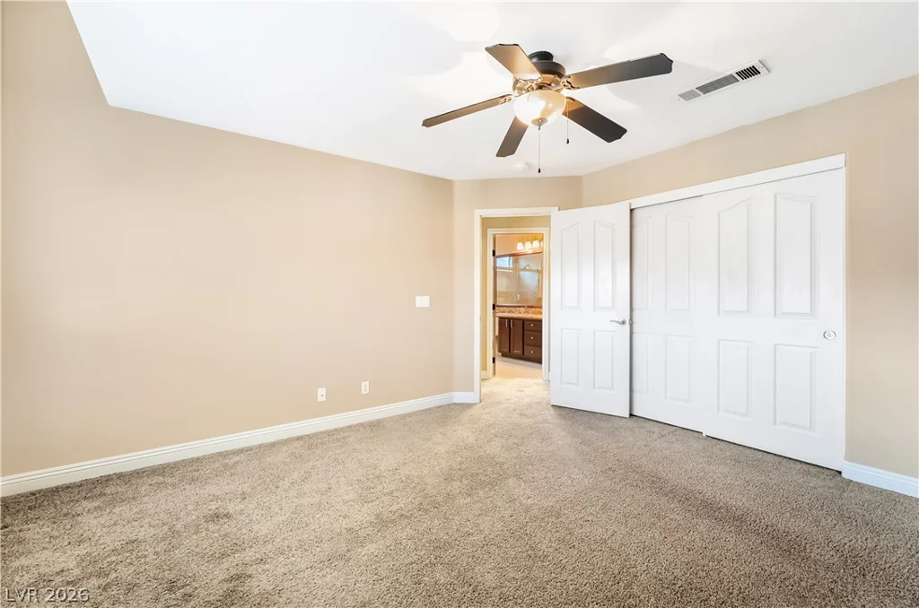 10220 Glen Ora, Las Vegas, NV 89134