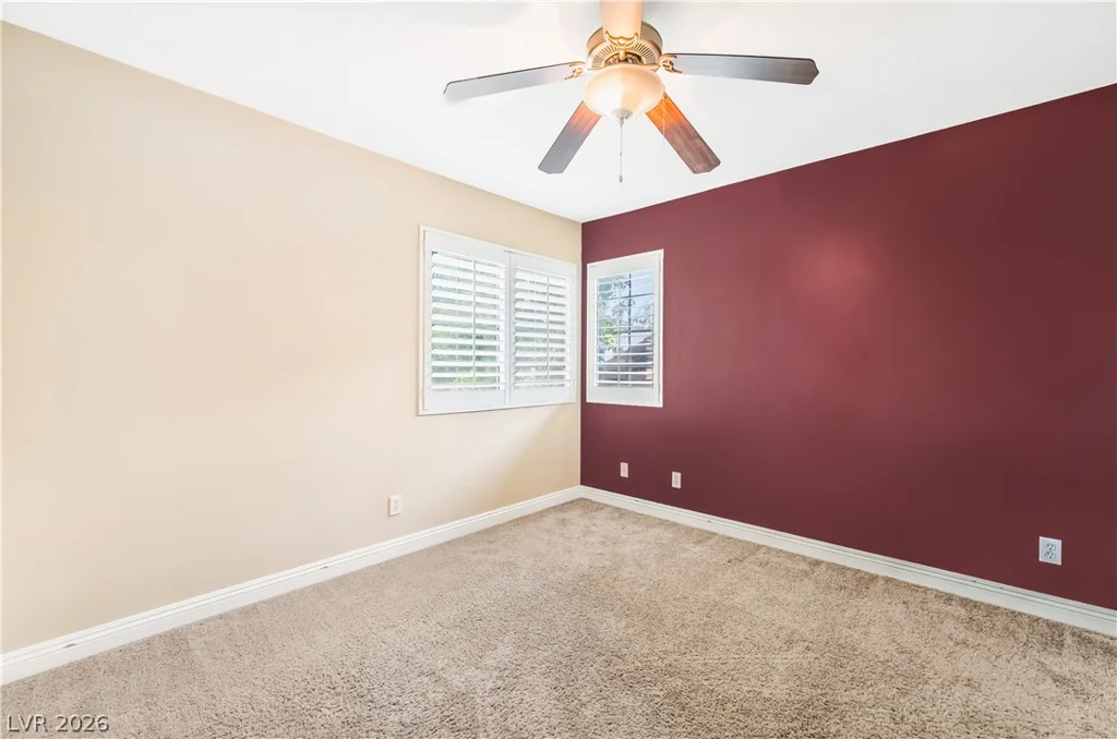 10220 Glen Ora, Las Vegas, NV 89134