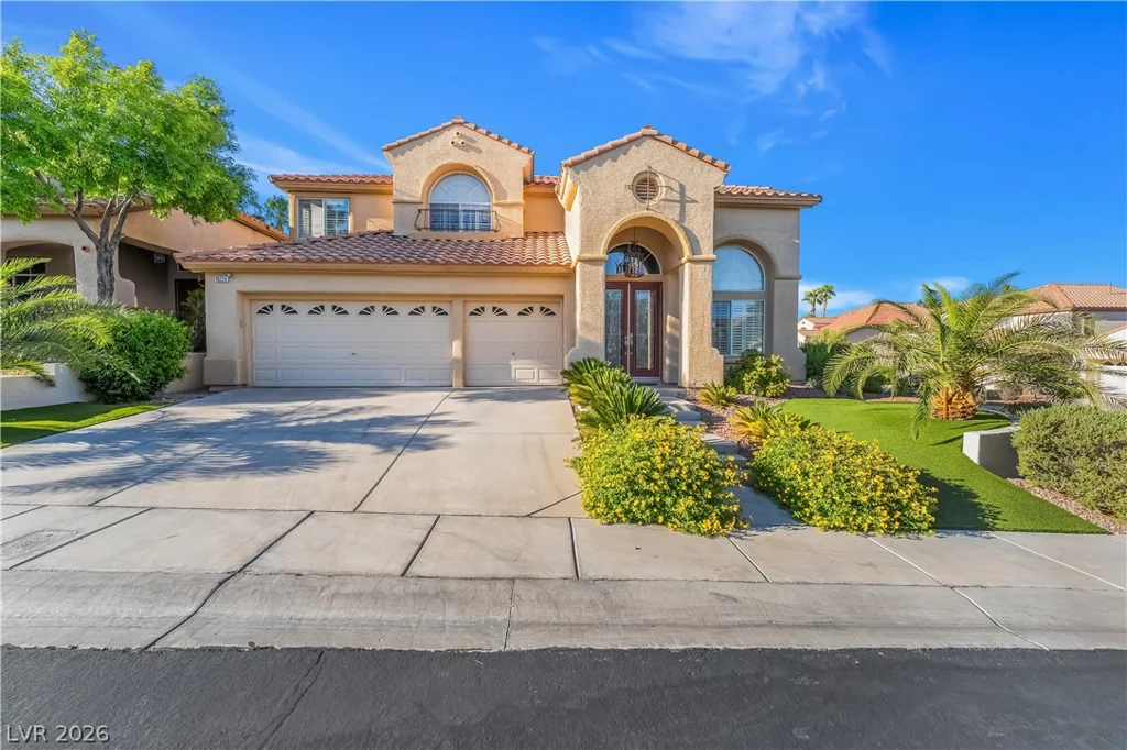 10220 Glen Ora, Las Vegas, NV 89134