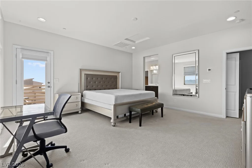 11527 Hawking, Las Vegas, NV 89138
