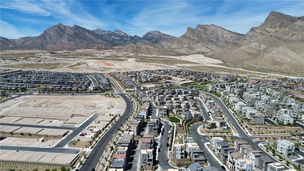 11527 Hawking, Las Vegas, NV 89138