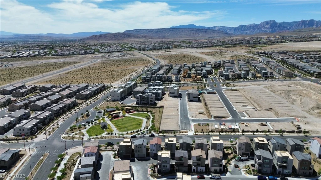 11527 Hawking, Las Vegas, NV 89138