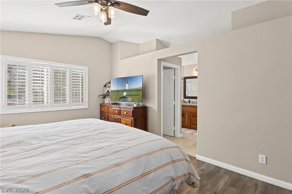 2033 Wandering Doe, Las Vegas, NV 89134