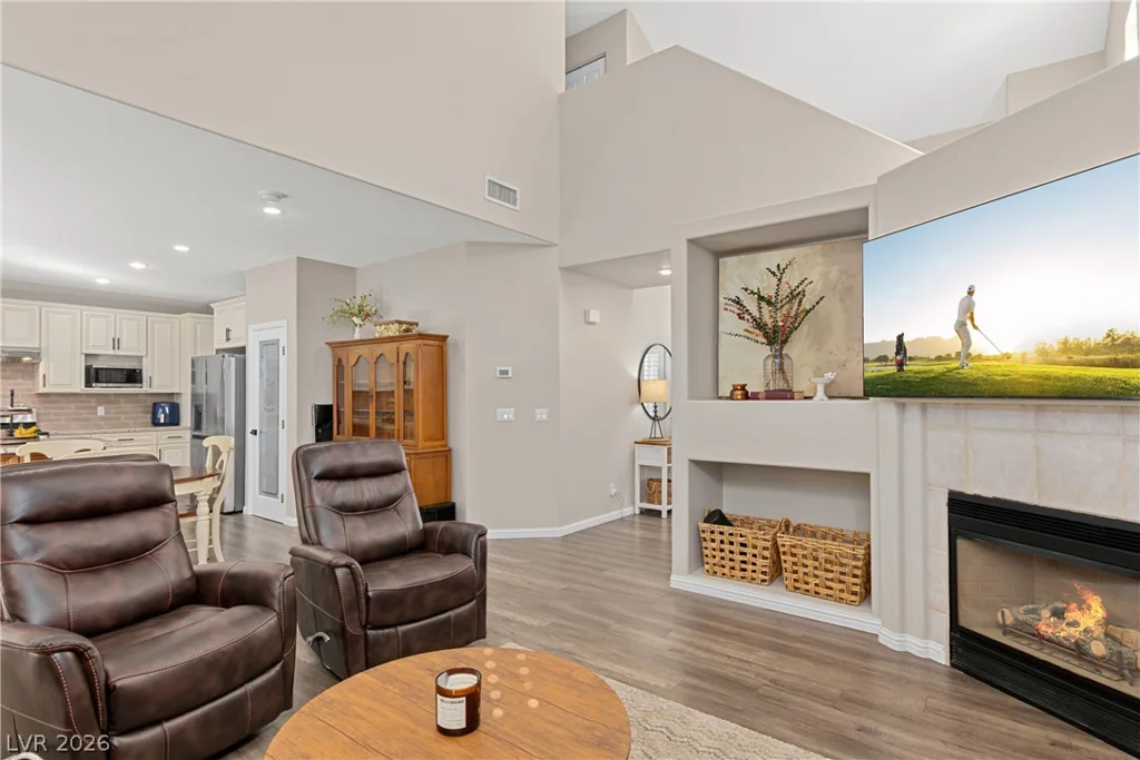 2033 Wandering Doe, Las Vegas, NV 89134