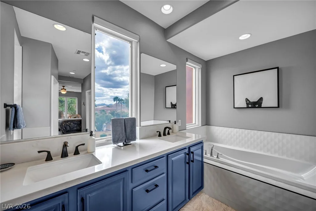 23 Cerchio Basso, Henderson, NV 89011